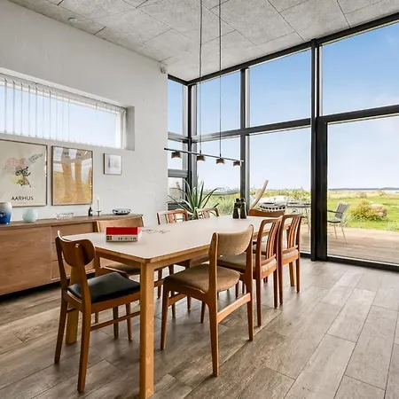 Dom wakacyjny Bondi - 75m From The Sea By Interhome Knebel